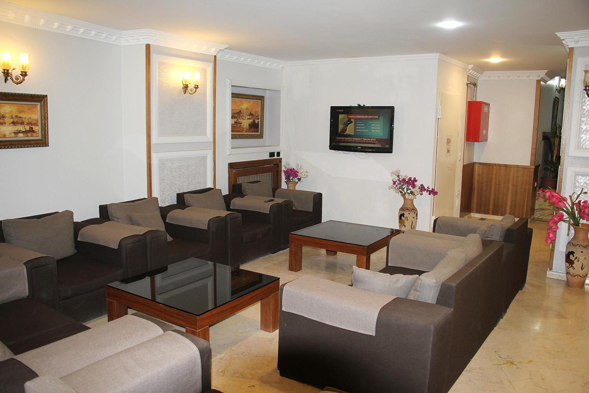 Lyon Hotel Istanbul Bagian luar foto